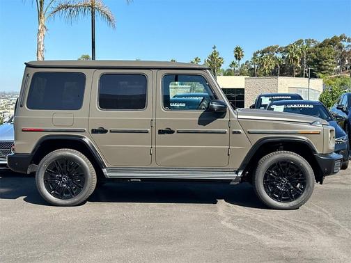 2025 Mercedes-Benz G-Class Base