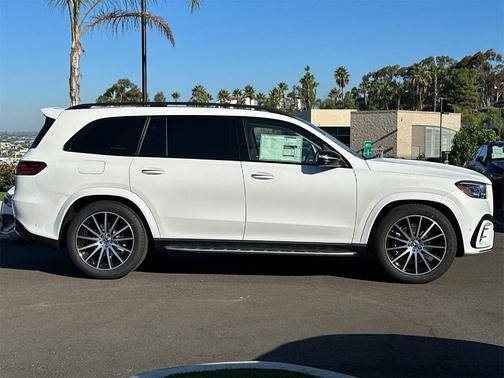 2026 Mercedes-Benz GLS 580 Base 4MATIC