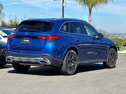 2025 Mercedes-Benz GLC 300 Base 4MATIC