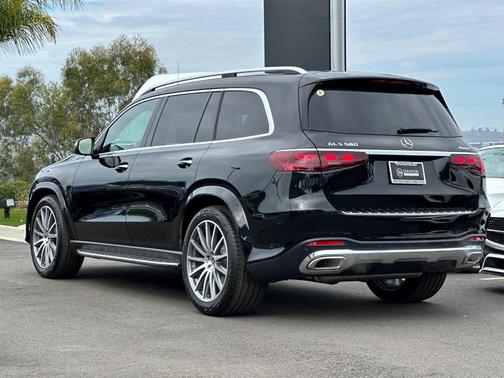 2026 Mercedes-Benz GLS 580 Base 4MATIC
