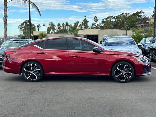 2023 Nissan Altima 2.5 SR