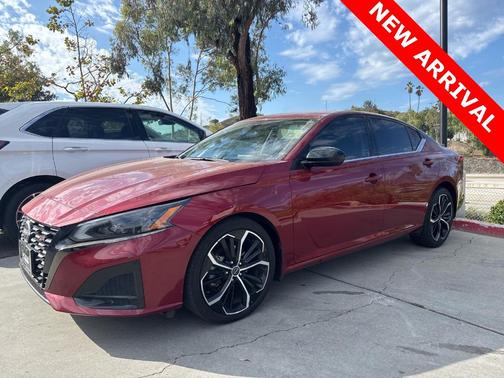 2023 Nissan Altima 2.5 SR