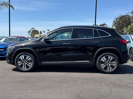 2025 Mercedes-Benz GLA 250 Base