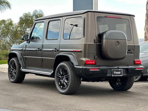 2025 Mercedes-Benz G-Class Base
