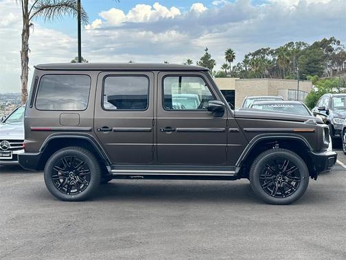 2025 Mercedes-Benz G-Class Base