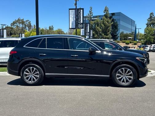 Black 2026 Mercedes-Benz GLC 300 Base 4MATIC