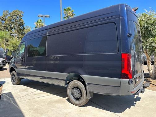 2024 Mercedes-Benz Sprinter 2500 170 WB