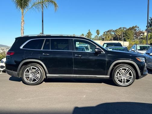 2022 Mercedes-Benz GLS 450 4MATIC