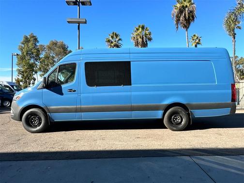 2024 Mercedes-Benz Sprinter 2500 170 WB High Roof Extended Cargo