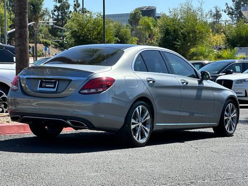 2016 Mercedes-Benz C-Class C 300