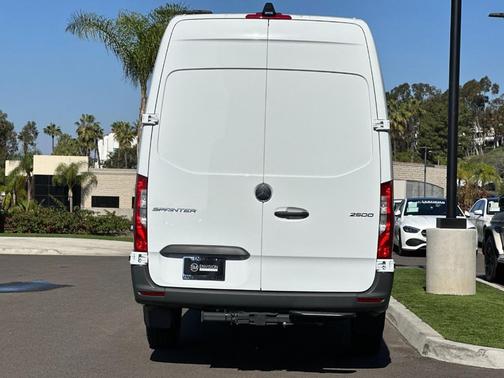 2026 Mercedes-Benz Sprinter 2500 High Roof
