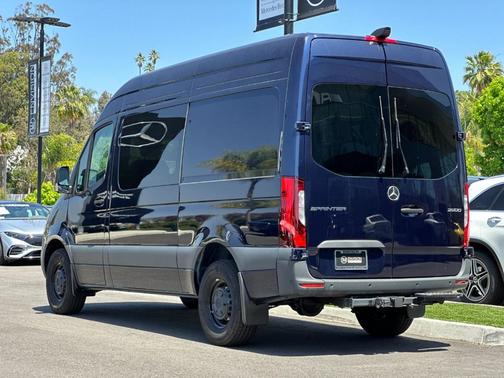 Cavansite Blue 2024 Mercedes-Benz Sprinter 2500
