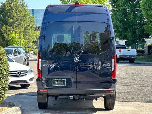 2024 Mercedes-Benz Sprinter 2500 144 WB