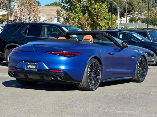 2026 Mercedes-Benz AMG SL 43 Base