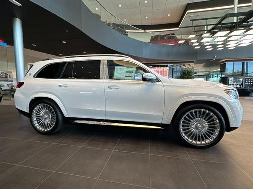 2026 Mercedes-Benz Maybach GLS 600 