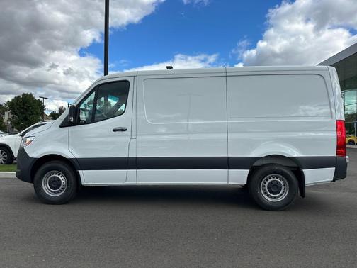 2026 Mercedes-Benz Sprinter 2500 Standard Roof