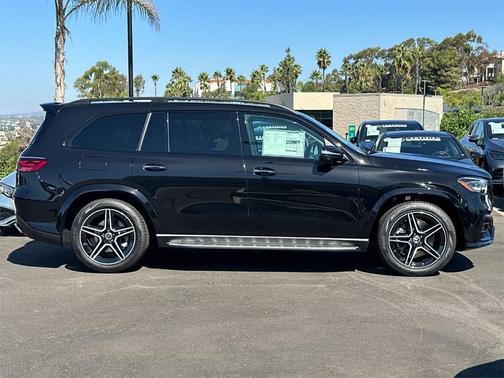 2026 Mercedes-Benz GLS 450 4MATIC