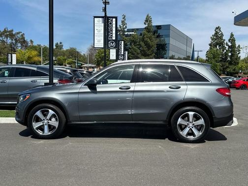 Selenite Gray Metallic 2016 Mercedes-Benz GLC-Class GLC 300