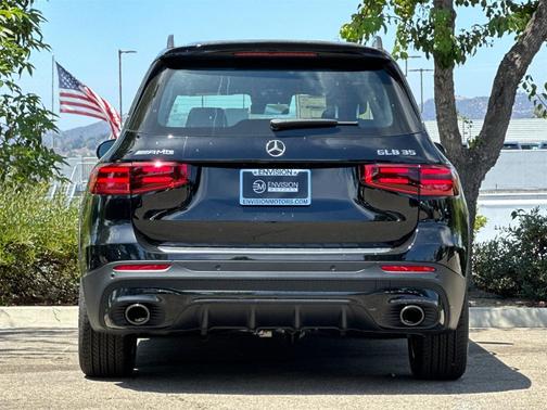 2025 Mercedes-Benz AMG GLB 35 Base