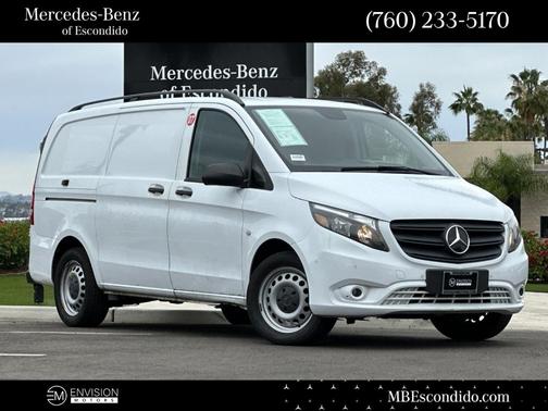 2022 Mercedes-Benz Metris Base