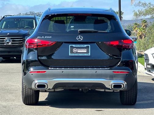 2025 Mercedes-Benz GLA 250 Base
