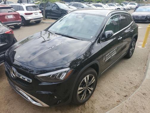Midnight Black 2026 Mercedes-Benz GLA 250 Base 4MATIC