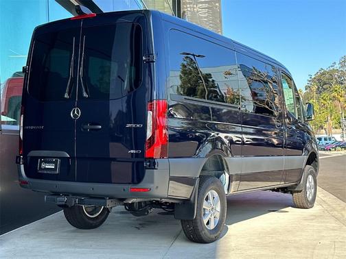 2025 Mercedes-Benz Sprinter 2500 Standard Roof