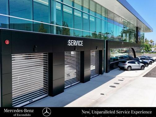 Lunar Blue Metallic 2018 Mercedes-Benz C-Class C 300