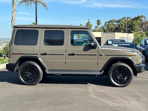 2025 Mercedes-Benz G-Class Base