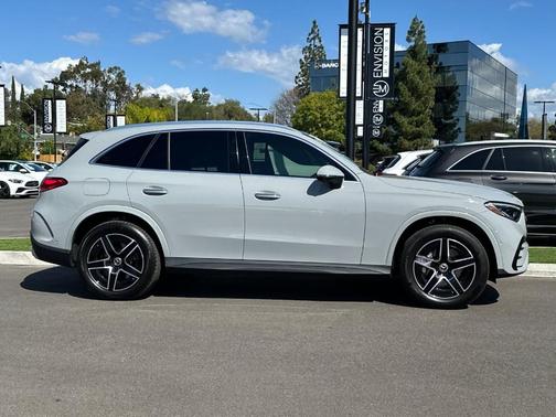 2026 Mercedes-Benz GLC 350e Base 4MATIC