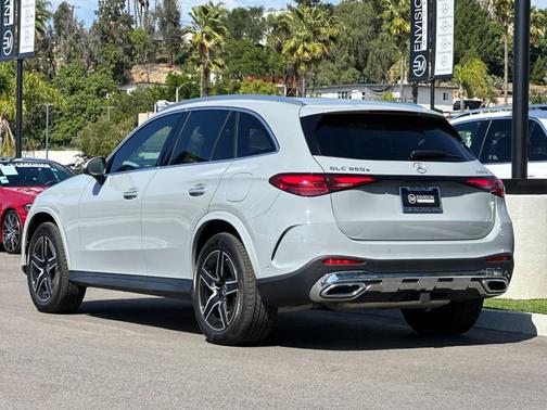 2026 Mercedes-Benz GLC 350e Base 4MATIC