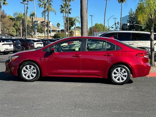 2025 Toyota Corolla Hybrid LE