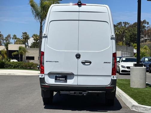 Arctic White 2026 Mercedes-Benz Sprinter 2500 Standard Roof