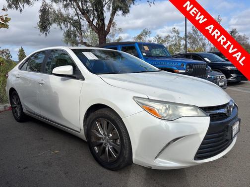 2016 Toyota Camry XLE