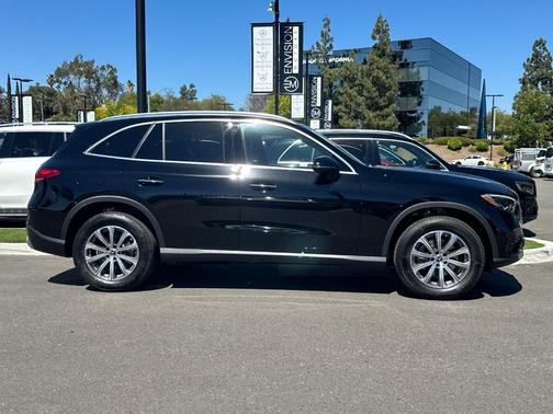 Black 2026 Mercedes-Benz GLC 300 Base 4MATIC