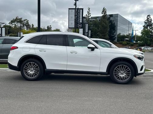 Polar White 2023 Mercedes-Benz GLC 300 Base 4MATIC