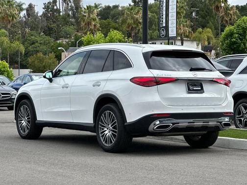 Polar White 2023 Mercedes-Benz GLC 300 Base 4MATIC