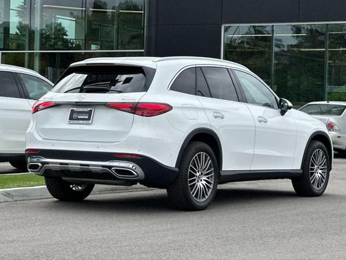Polar White 2023 Mercedes-Benz GLC 300 Base 4MATIC