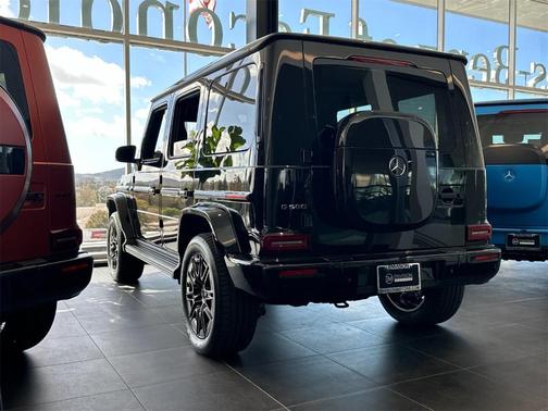 2025 Mercedes-Benz G-Class Base
