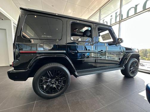2025 Mercedes-Benz G-Class Base