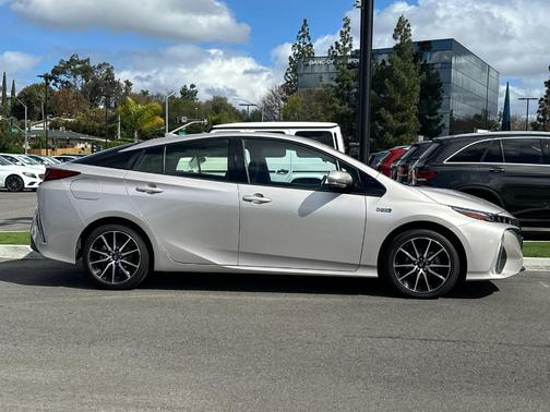 2018 Toyota Prius Prime Premium