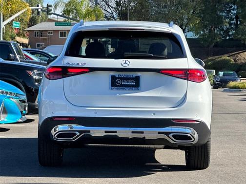 2026 Mercedes-Benz GLC 300 Base