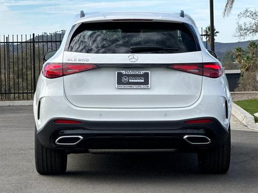 2026 Mercedes-Benz GLC 300 Base