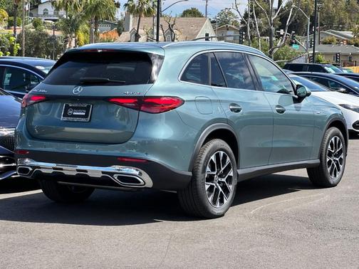 2025 Mercedes-Benz GLC 350e Base 4MATIC