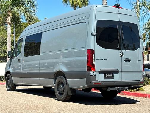 2024 Mercedes-Benz Sprinter 2500 170 WB