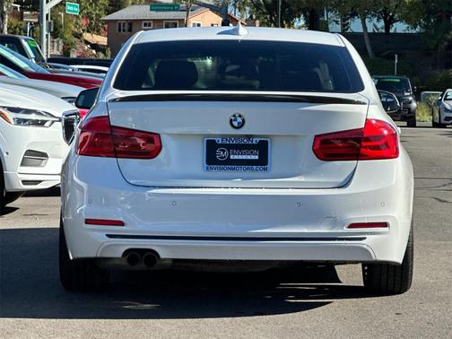 2017 BMW 330e iPerformance