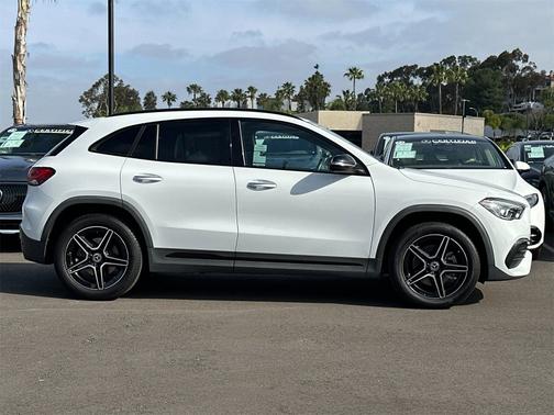 2022 Mercedes-Benz GLA 250