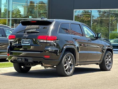 Diamond Black 2021 Jeep Grand Cherokee Limited