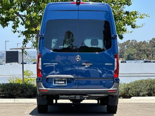 2024 Mercedes-Benz Sprinter 2500 144 WB