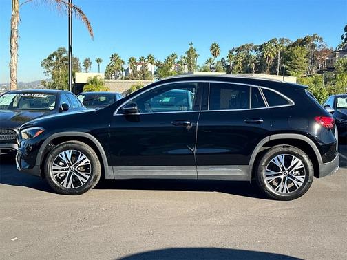 2025 Mercedes-Benz GLA 250 Base